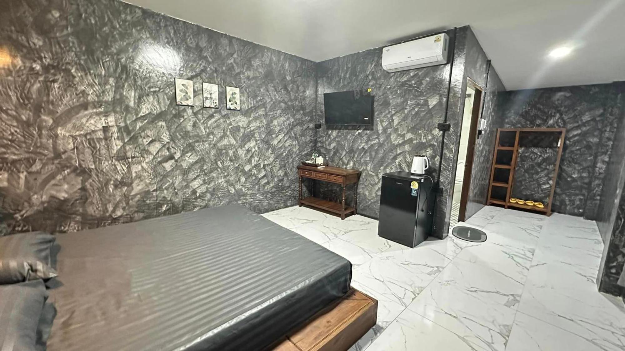 บ้านภทรพรรณ ขุนยวม แม่ฮ่องสอน Ban Pataraphan Khunyuam Maehongson Thailand Ban Khun Yuam Экстерьер фото